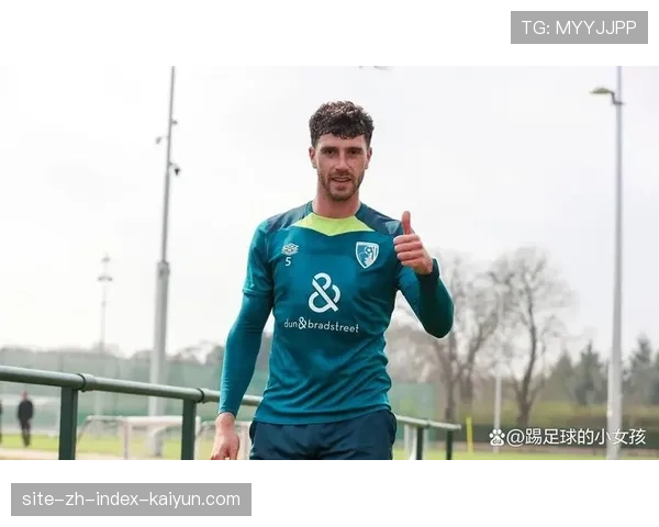 伯恩茅斯塞内西长传次数领跑联赛 直接打法具象代表